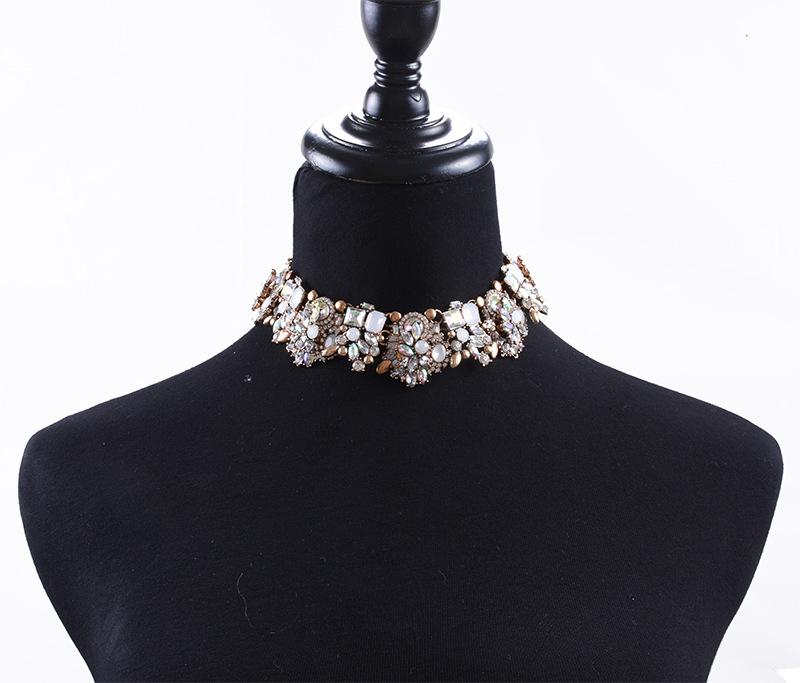 Colorful Short Necklace Women's Fashion Jewelry Full Diamond Exaggerated Flower Necklace Multi Layered Accessories Necklace