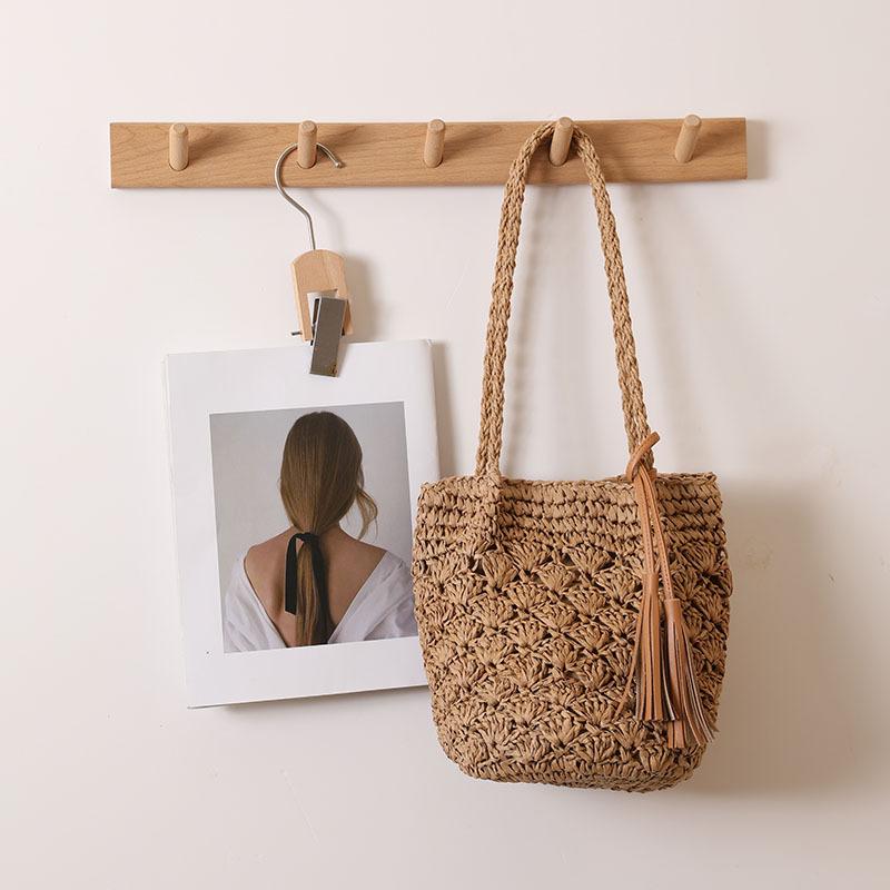 Fashionable Fringed Woven Straw Bag Single Shoulder Holiday Beach Women's Bag Hollow Fan Pattern Versatile Neutral Minimalist St