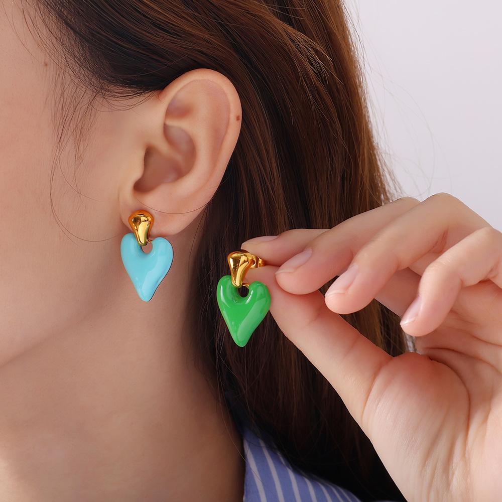 Exquisite Sweet Cool Wind Dripping Oil Love Earrings Women'S Stainless Steel High Sense Versatile Temperament Small Fresh Earrings