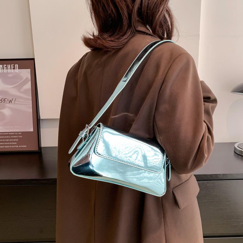 Bag Fashion Women's Bag New 2025 Korean Version Fashion Glossy Underarm Bag Inside Internet Celebrity Candy Color Small Square Bag
