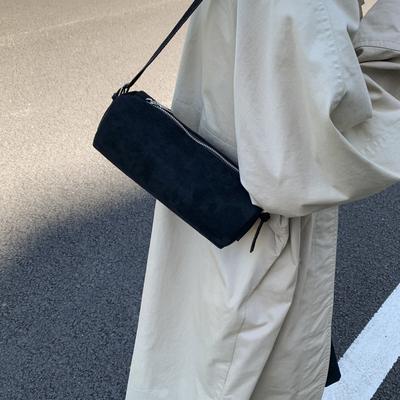 Bolsa feminina de camurça cor sólida nova outono e inverno retrô versátil bolsa mensageiro ombro portátil bolsa cilíndrica