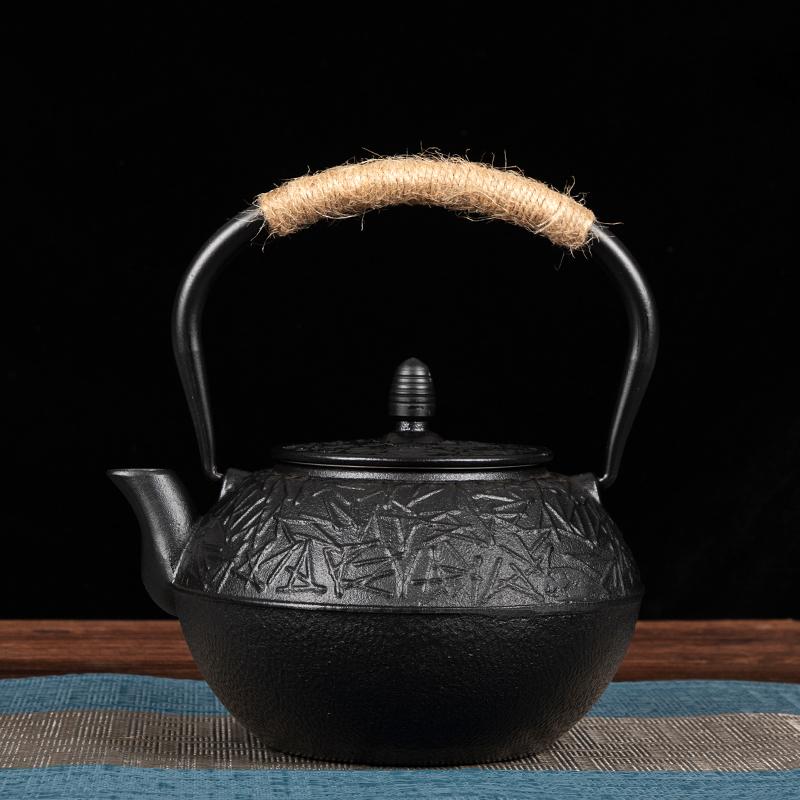 Cast Iron Boiling Teapot for Tea Brewing, Traditional Heating Water Kettle, Charcoal Stove Compatible, Rustic Black