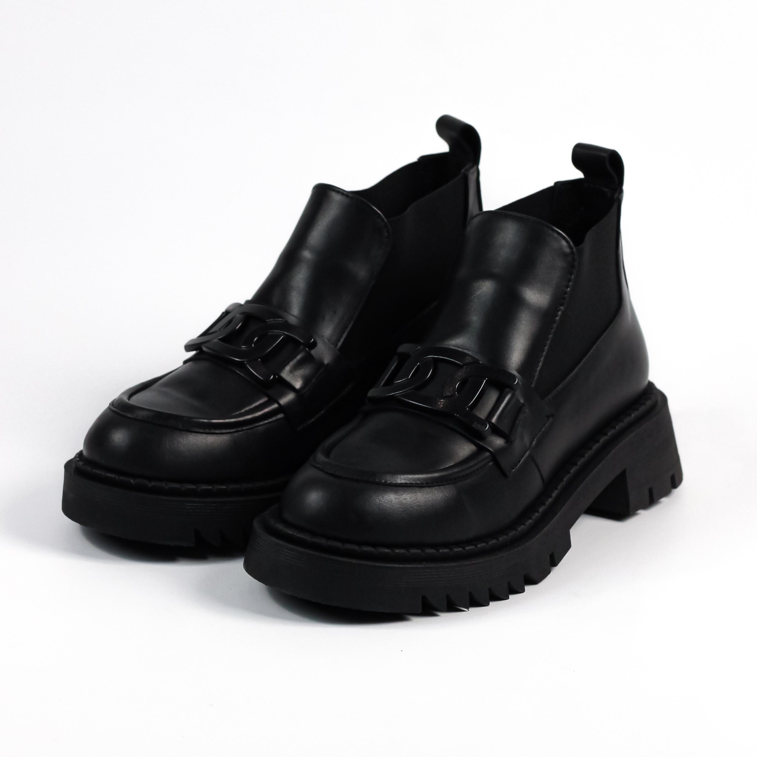 

Черевики Челсі короткі Evromoda 681139 36 Чорна шкіра 37 чорний