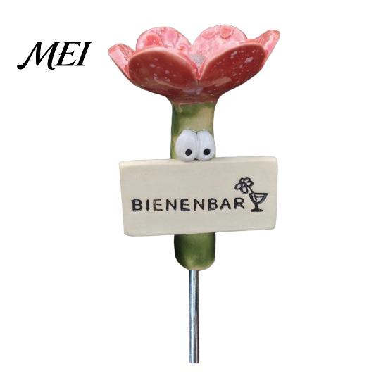 Bee Waterer Station Flower Shaped Insect Water Feeder Stake, Resin Garden Drinker with Soil Insertable Metal Ground Spike, Weather-Resistant
