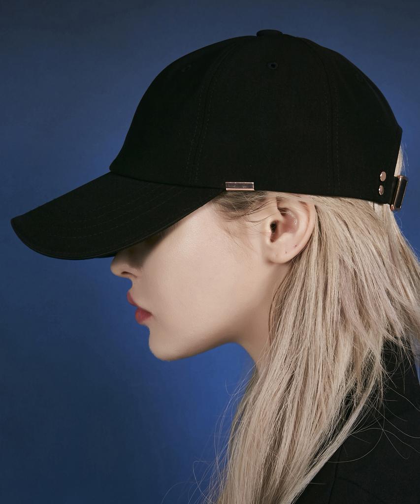 Bajal Rose Gold Double Link Oversized Ball Cap Black