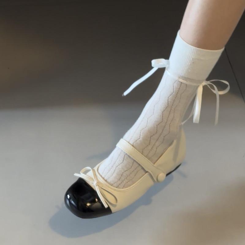 Retro Color Matching Small Fragrant Wind Inner Height Increase Women's 2026 Summer New Round Head with Skirt Light Mouth Single Shoes