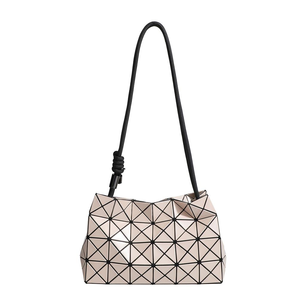 Borsa Tofu alla Moda Tagliata Nuova Borsa a Mano Geometrica con Diamanti Singola Spalla Crossbody di Alta Gamma per Donna