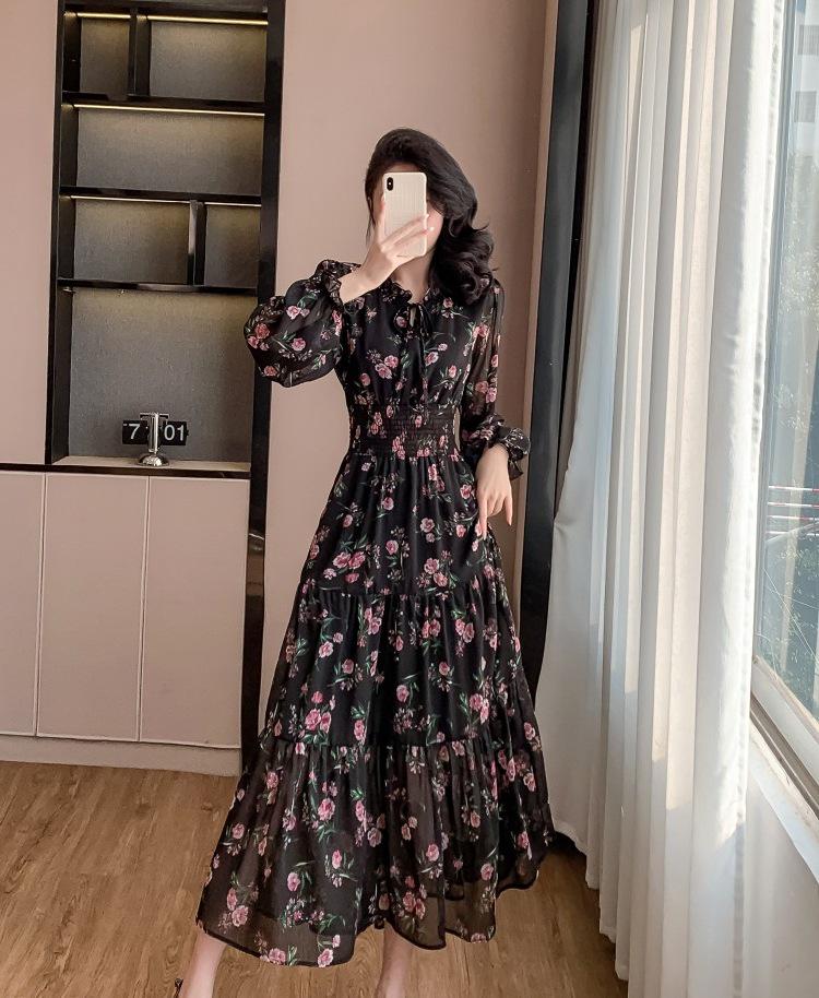 Korean Style Floral Ruffled Dress - Sweet Vacation, Waist-Cinching, Long Frilly Edge Design