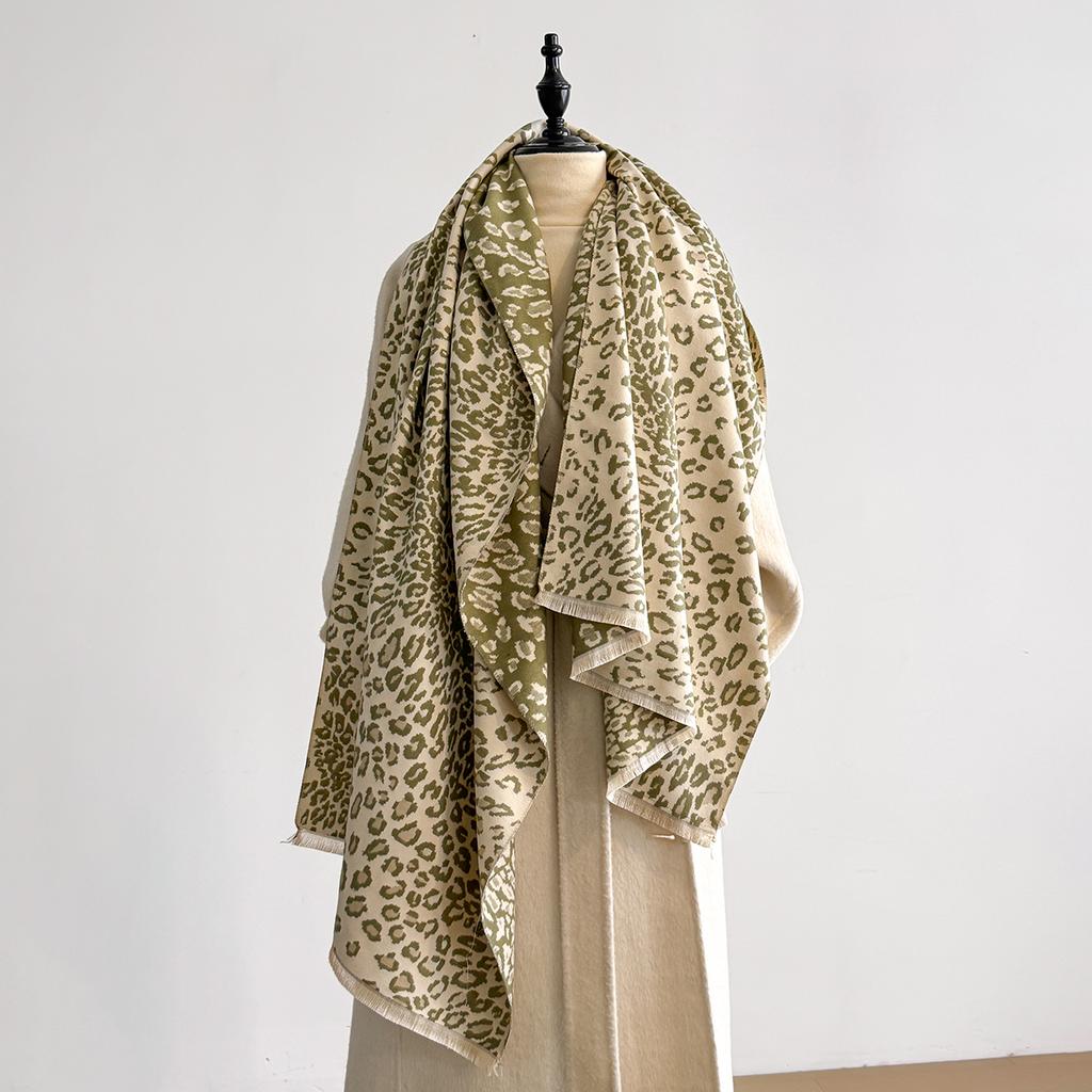 Design Leopard Printed Cashmere Scarf Women Winter Pashmina Shawls And Wraps Thick Warm Bufanda Stoles Blanket Luxury