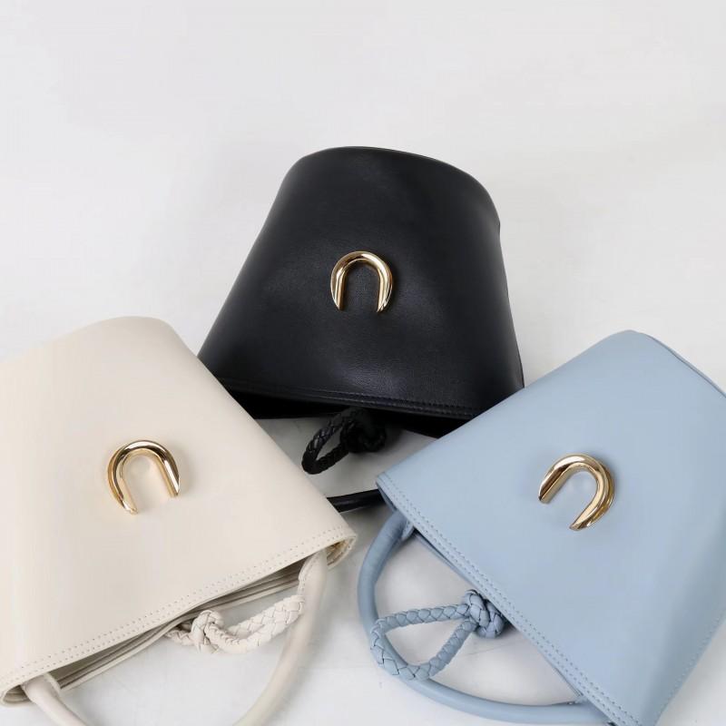 Womens Vintage Woven Leather Bucket Bag With U-Shape Hook Crossbody Tote In Caramel Latte Pink Sage Coffee Black Ice Blue