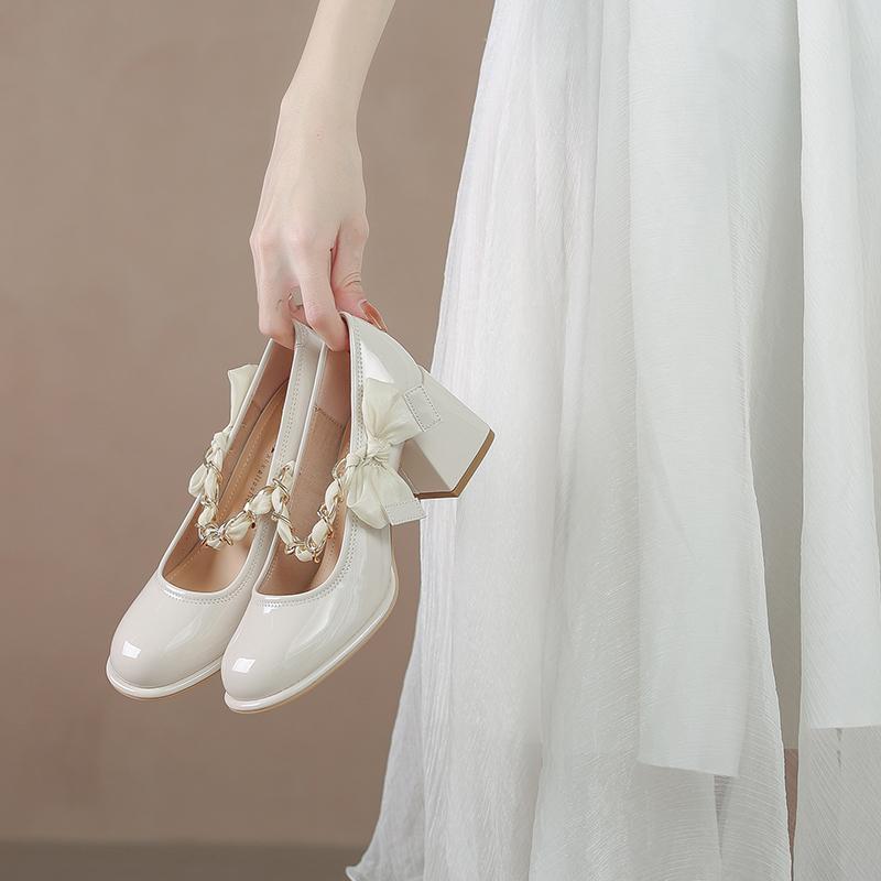Vintage Mary Jane Schuhe Feenwind 2025 neu Frühling und Sommer Dame sanft dicker Absatz Brautjungfer Hochzeitsschuhe hoher Absatz einzelne Schuhe