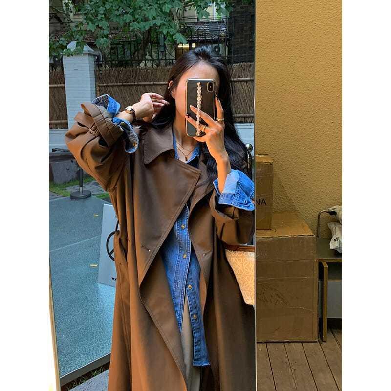 Autumn Women's Retro Denim Shirt - Casual, Slimming, Mid-Length, Long Sleeve Top