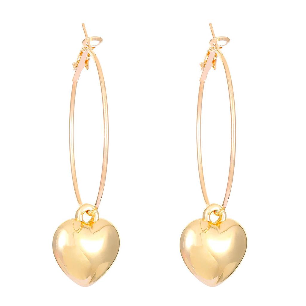 European & American Trendy 3D Exaggerated Heart Earrings for Women - Stylish Hot Girl Peach Heart Design
