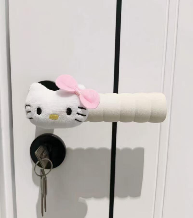 Thickened Cartoon Door Handle Protector: Anti-Collision, Anti-Static, Decorative Cover for Children's Rooms.