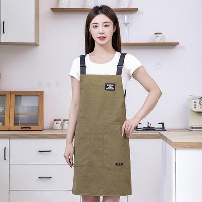 Nouveau Tablier de Cuisine en Polyester 2 Poches Résistant à l'Huile Combinaison de Magasin de Café Bretelles Réglables Vêtements de Travail Imperméables Articles de Cuisine