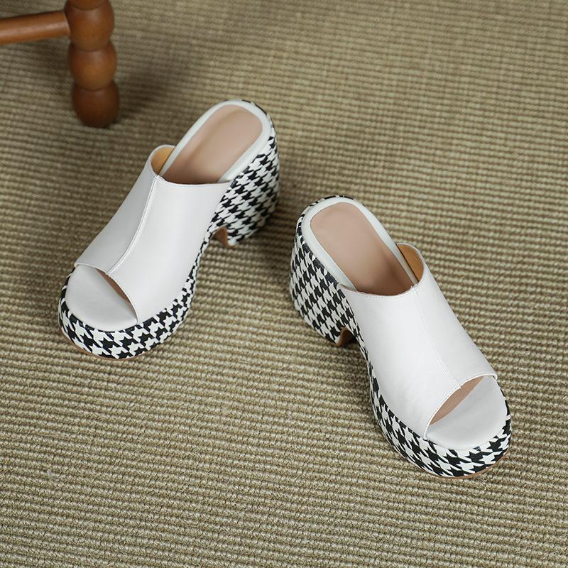 10.5CM popular summer open-toed thick-soled cool slippers black fashion versatile thick heel one pedal high-heeled sandals women