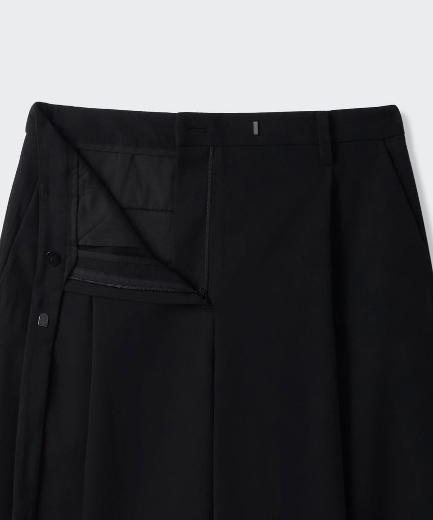 MUSINSA STANDARD WOMAN Women'S Waist Strap Deep Tuck Wide Slacks [Black]