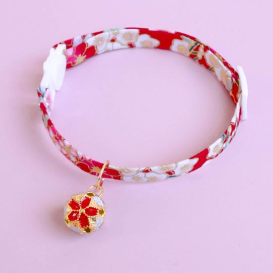 Coleira para animais de estimação estilo japonês, vestimenta ajustável, coleira para cães e gatos, com sino