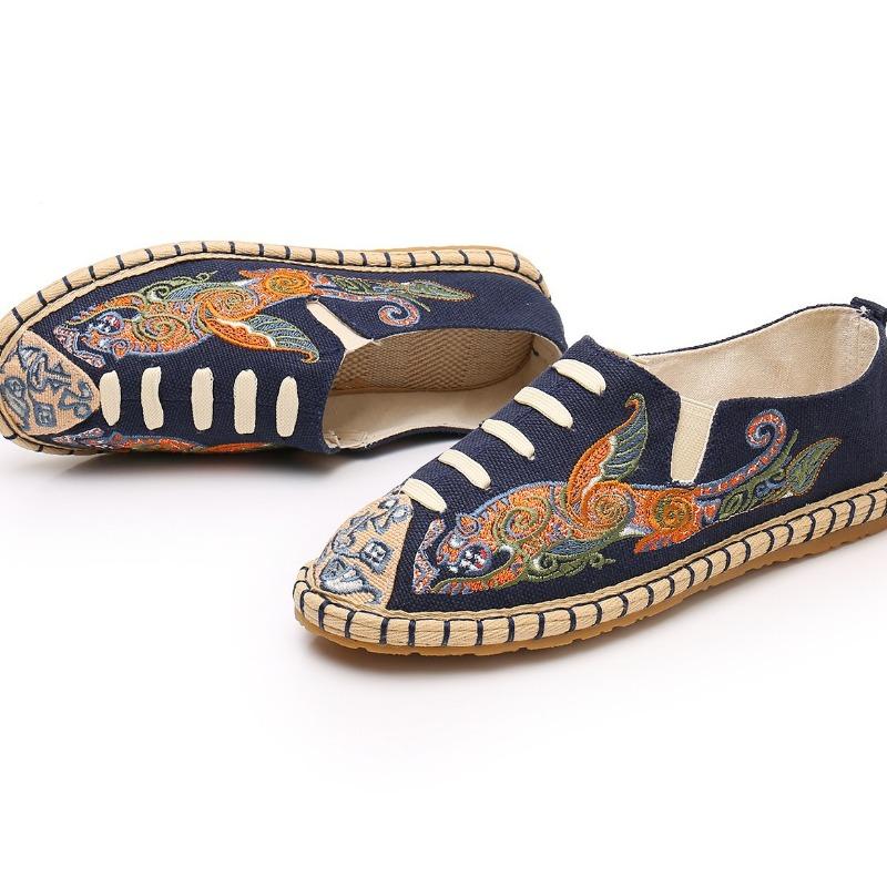 Chinese-style Embroidered Multi-layered Sole Cloth Shoes for Both Men and Women, Ethnic-style Embroidered Cloth Shoes