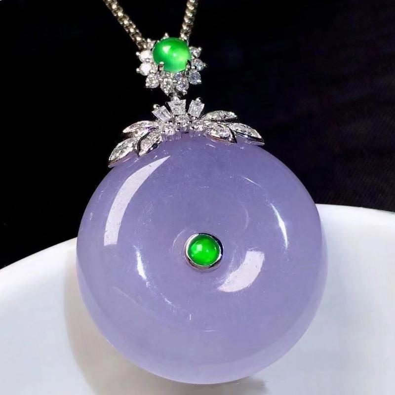 

Натуральный фиолетовый халцедон Ожерелье для женщин Легкая роскошь инкрустация Кристалл Изысканная мода Круглый кулон Свадебные украшения 45cm