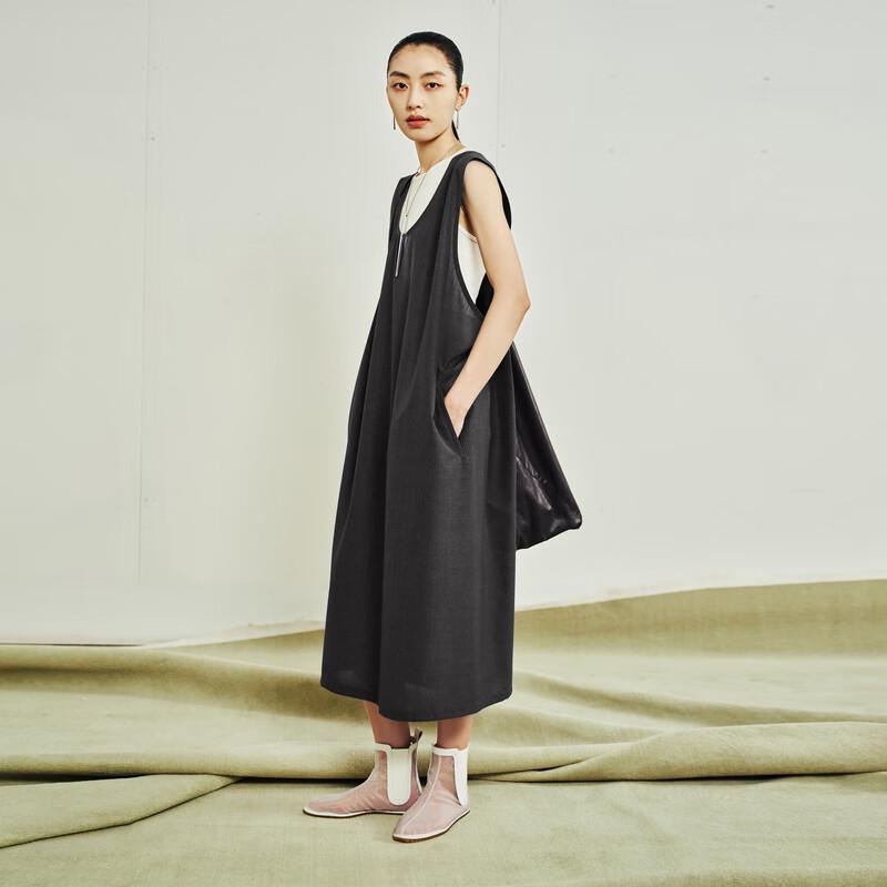 Less 2024 Autumn Sleeveless U-Neck Dress