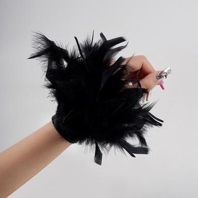 1 Pair Feather Bracelet Adjustable Ribbon Luxurious Layered Feathers Charm Ribbon Bangle Halloween Cosplay Parties Accessories