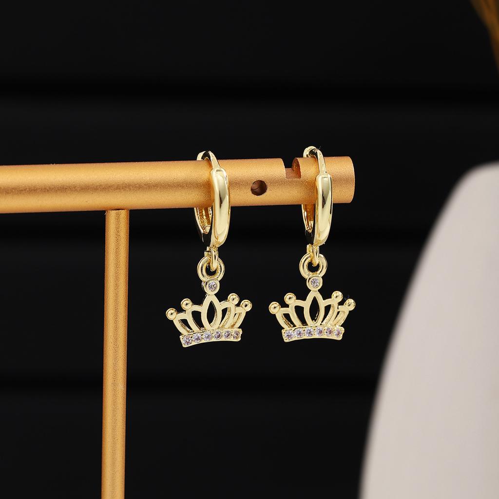 Personnalité Haut de Gamme Creux Super Brillant Boucle d'Oreille Couleur Or Dauphin Cœur Papillon Couronne Lune Pendants d'Oreille Zircon de Luxe