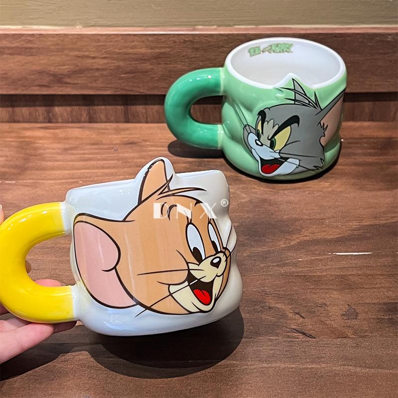 MINISO Cartoon Anime Tom und Jerry Keramik Wasserbecher Paar Zuhause Make-up Niedlich Frühstück Milchbecher Büro Kaffeetasse Überraschungsgeschenk