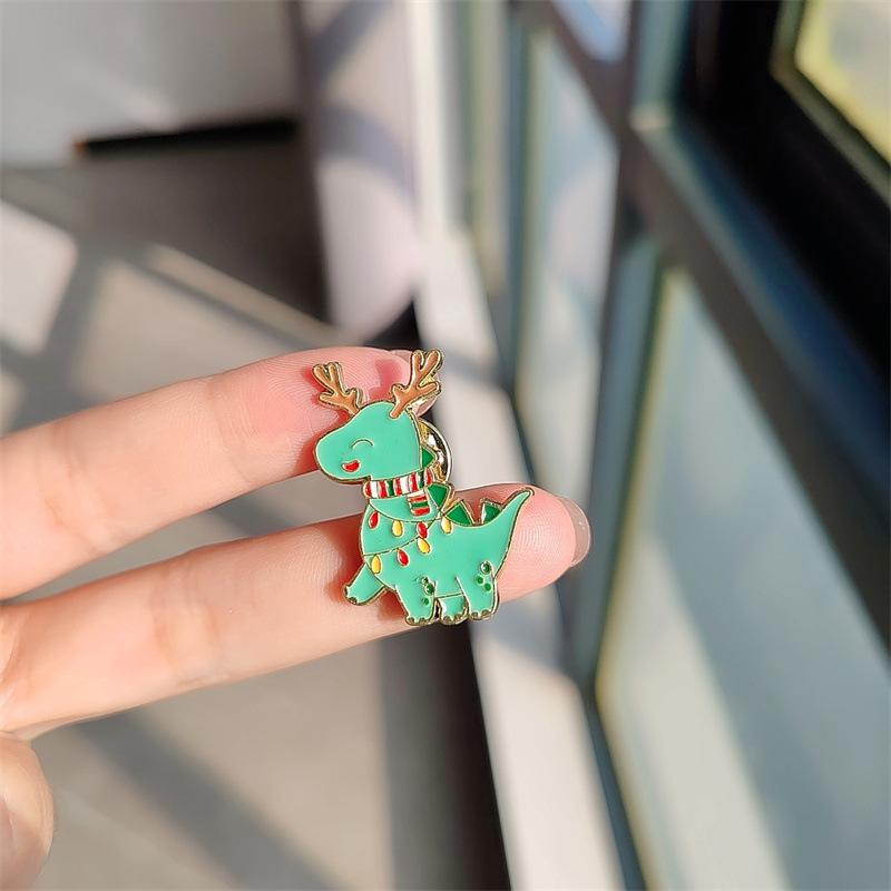Broșă cu insignă din desene animate din seria de Crăciun cu design creativ, dinozaur, dragon zburător, insignă drăguță de elan