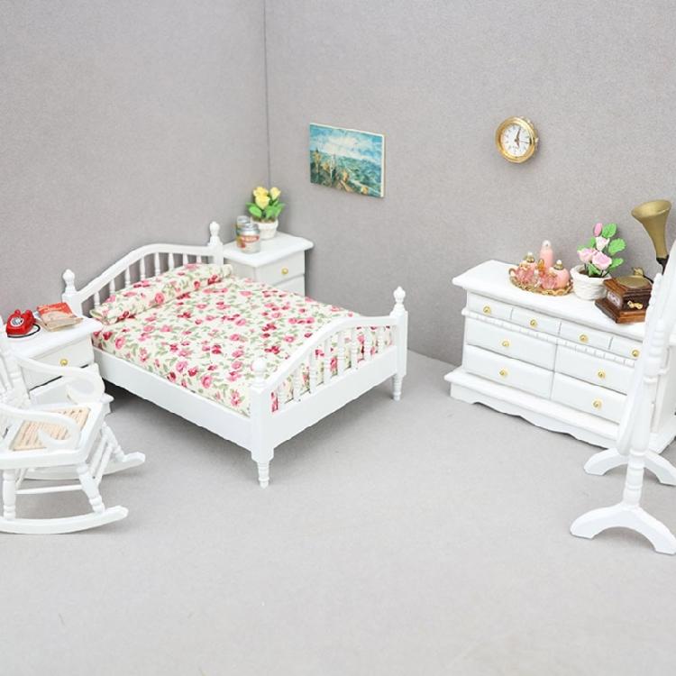 Antique Styles 1/12 Wood Doll House Bedroom Furniture Set Scene Display Accessory Craft Model Project Scene Decoration