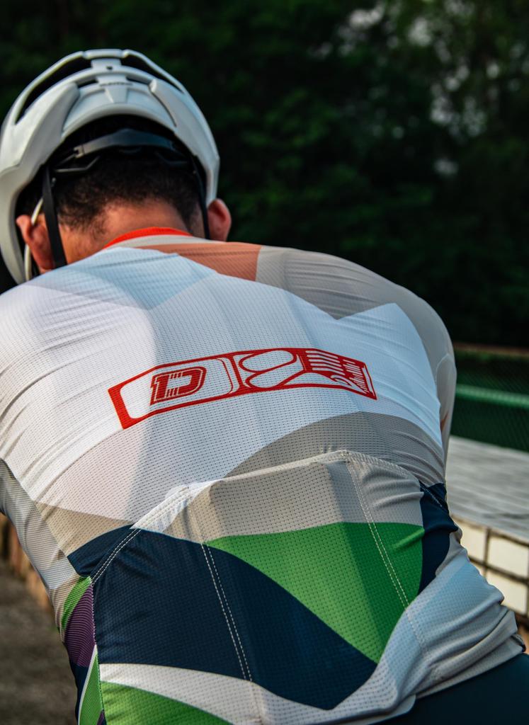 Darevie Short Sleeve Cycling Jersey, Summer, Unisex, with Pockets, Cooling, Sweat-Wicking, Quick-Drying, Breathable, Reflective, DVJ240