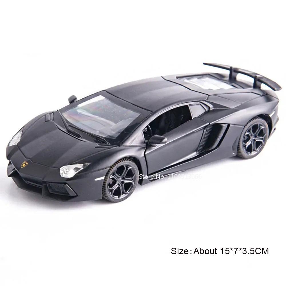 1:32 Lambor LP740 Toy Police Cars Alloy Diecast Models with Light Sound Pull Back Miniature Vehicles for Boys Educational Toys