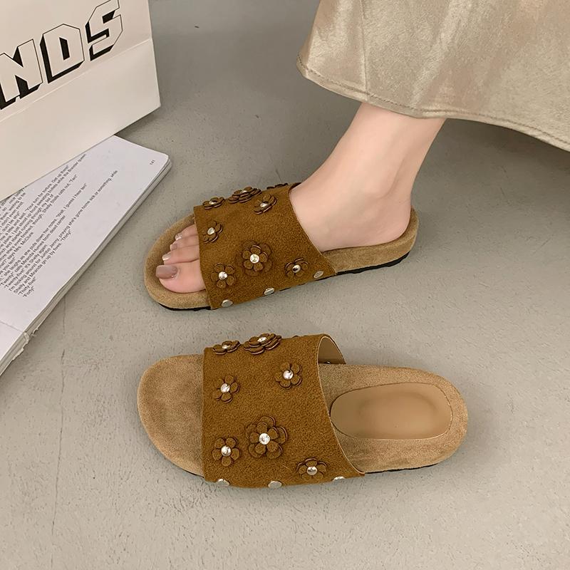 New Style Luxury Slippers Women Cow Suede Leather Peep Toe Rivet Floral Solid Designer Flats Autume Ladies Shoes Zapatos Mujer