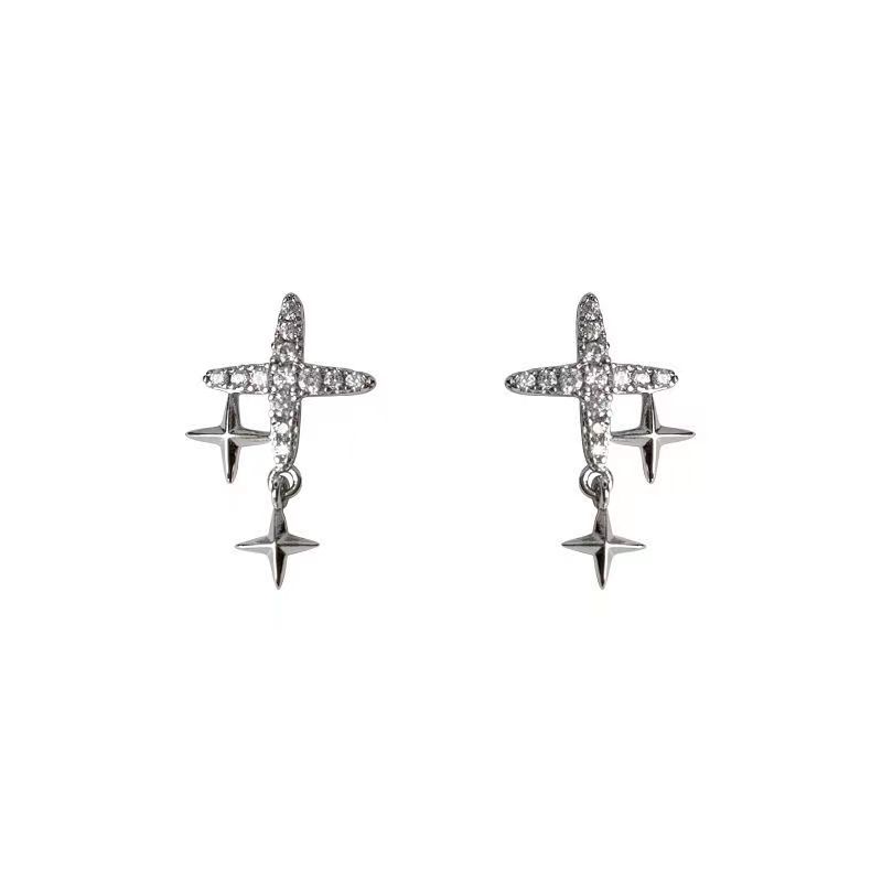 S925 Exquisite Super Flash Star Cross Earrings Women'S Sweet And Cool Niche Design Temperament Fashionable Versatile Stud Earrings