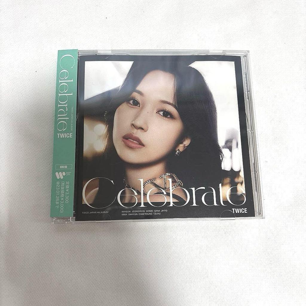 [USED] TWICE Celebrate 5-piece set