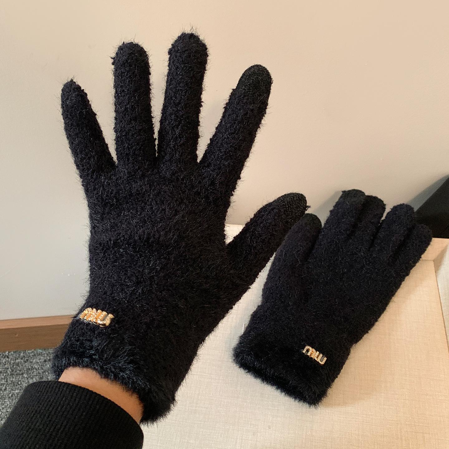 

Plush Five Fingered Plush Warm Gloves for Girls Versatile for Winter Cycling Windproof and Cold Proof Touch Screen for Students
