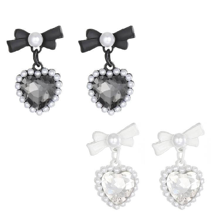 Alloy Heart Pendant Studs Earrings Cute Butterfly Clip Earwears for Daily Wear