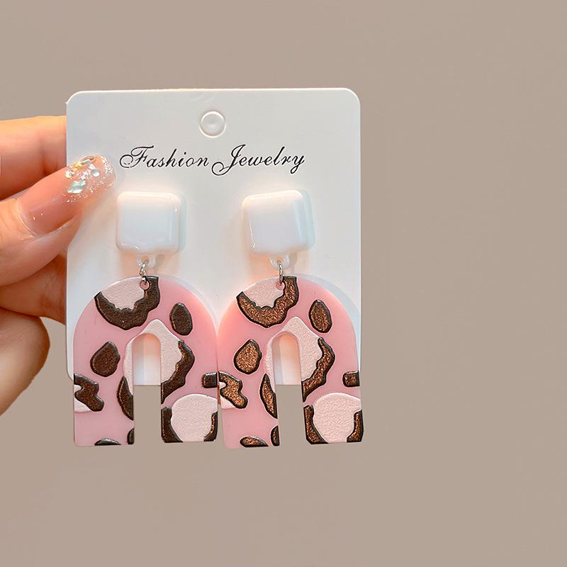 Japan Kawaii Cute Childlike Style Girl Stud Earrings A Variety Of Cartoon Personality Small Ear Jewelry