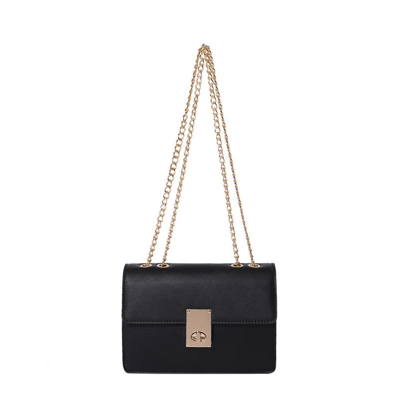 

Корейская версия простой цепочки небольшой квадратной сумки для женщин 2024 года, новая модная темпераментная сумка через плечо, текстурная сумка для поездок на работу чёрный