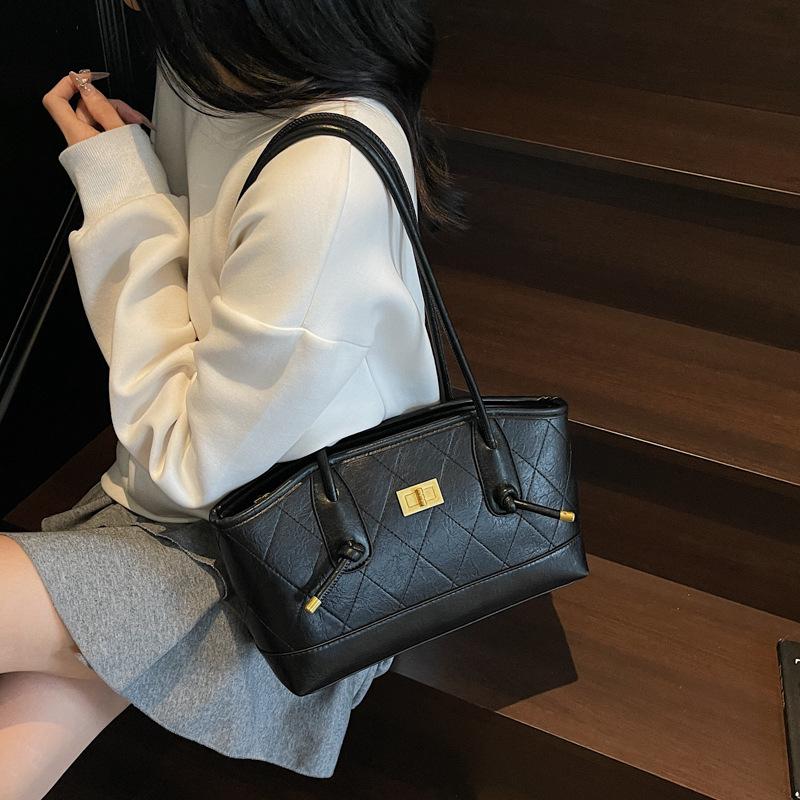 Grenzüberschreitende Retro Handtasche mit großer Kapazität und vielseitiger Verwendung für Damen: Modische Luxus-Schulter-Tragetasche