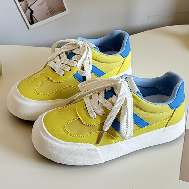 Fashion 2025 Hong Kong Style Vintage Flats hoes Ladies Agan Shoes Thick Platform Shoes Breathable Shoes Leisure Minority Agan shoes