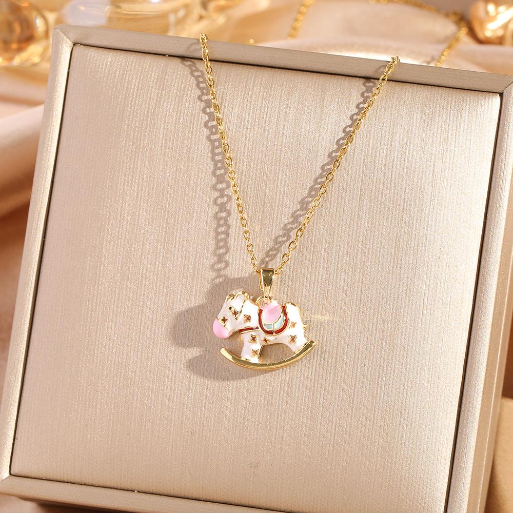 Four Leaf Clover Pendant Necklace For Women Fashionable Zircon Crystal Adjustable Chain Delicate And Versatile Jewelry