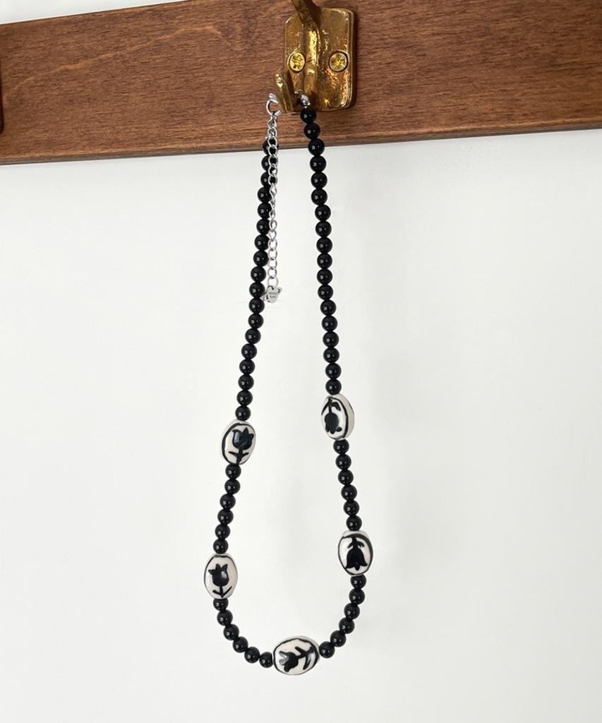 Fantastic Planet Tulip Drawing Onyx Necklace