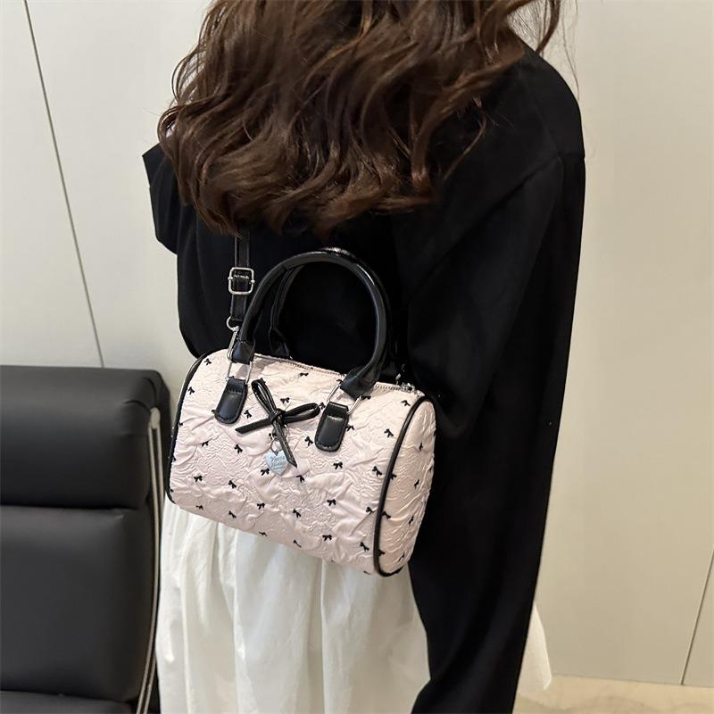 High-end niche bag women's summer new fashion contrasting color messenger bag portable pillow bag