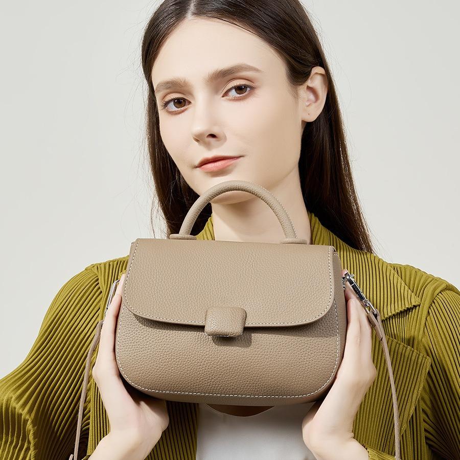 Leather premium women's bag shoulder messenger bag new portable women's bag cowhide
