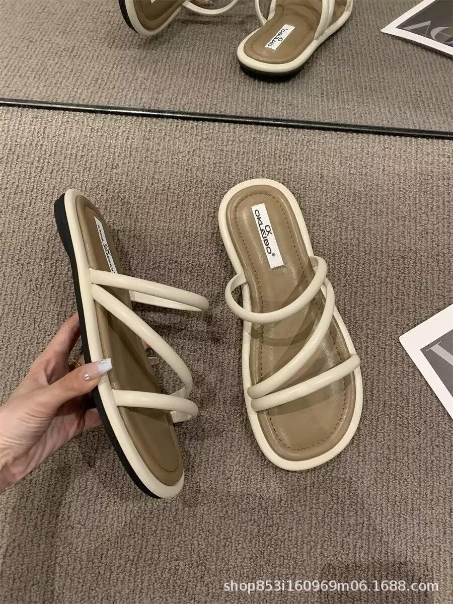 

Французский вечерний ветер в пляжных тапочках 2025 лето корейская версия фея ветер ретро тонкий ремешок плоская подошва крутые тапочки женщина 35