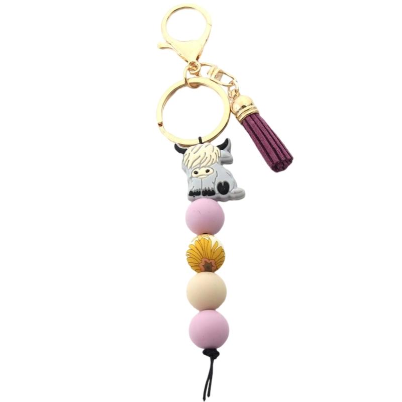 Highland Cow Keychain with Tassels and Silicone Beads Animal Keyring Fashionable Key Holder Pendant for Women and Men