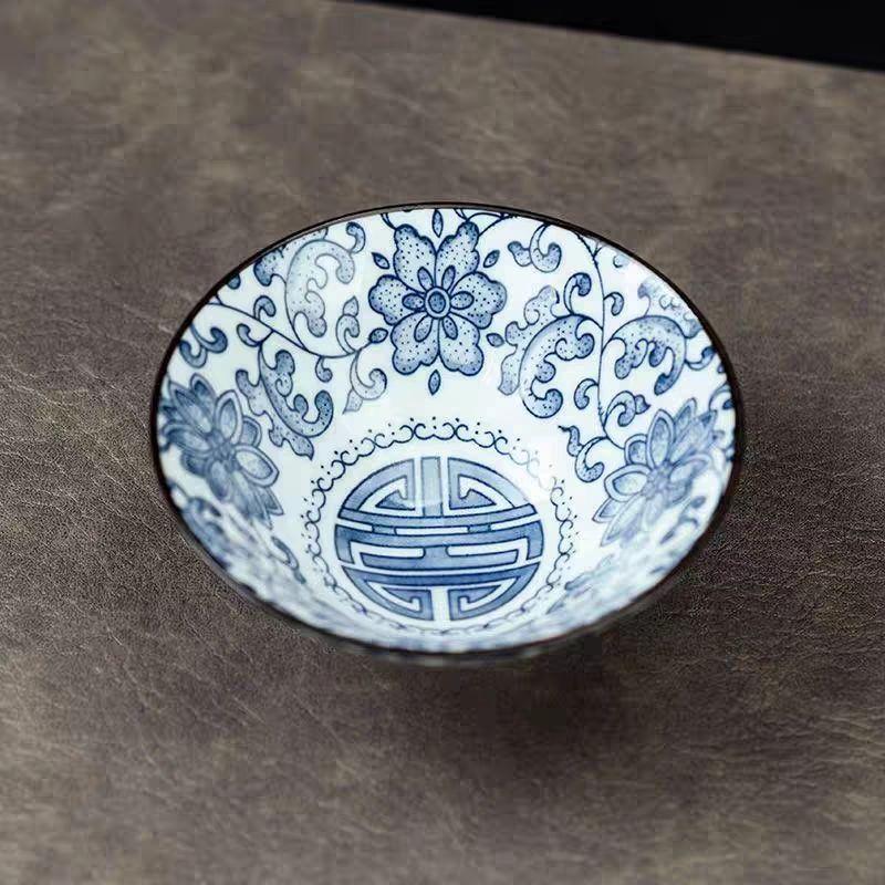 Taça de Chá Cônica Azul e Branca - Cálice de Cerâmica Pintado à Mão para Saquê/Chá, Jogo de Chá Gongfu de Porcelana Antiga, Louça de Mesa de Uso Duplo