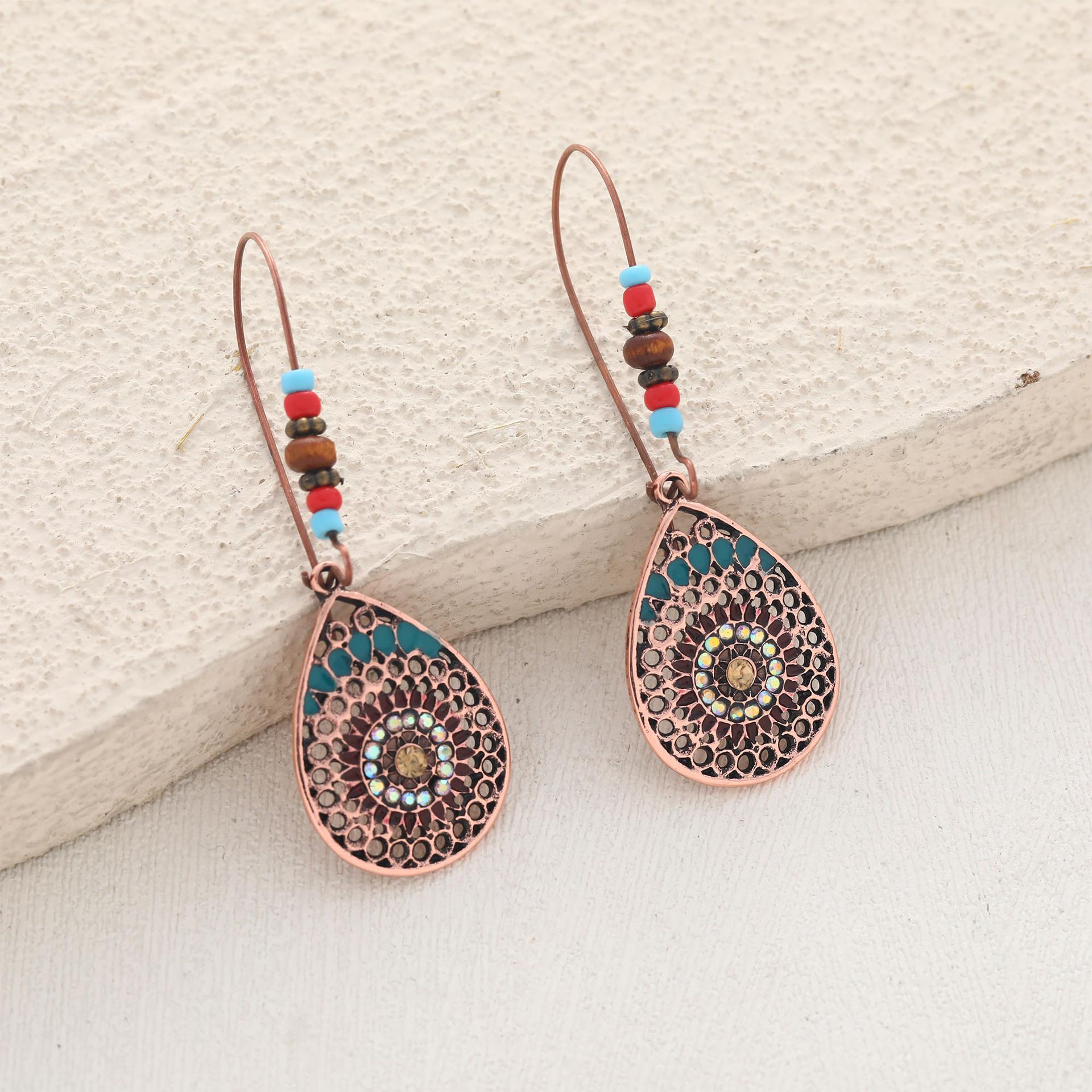 

Ethnic Style Earrings, Retro Bohemian Style Point Drill Drop-Shaped Hollow Earrings, Earrings.