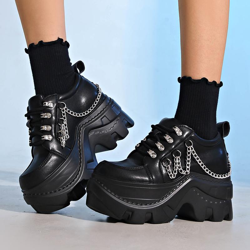 Fashion Gothic Punk Chunky Sneakers for Women Black Chain Decor Platform Sports Shoes Woman Thick Sole Non Slip Punk Sneakers Plus Size